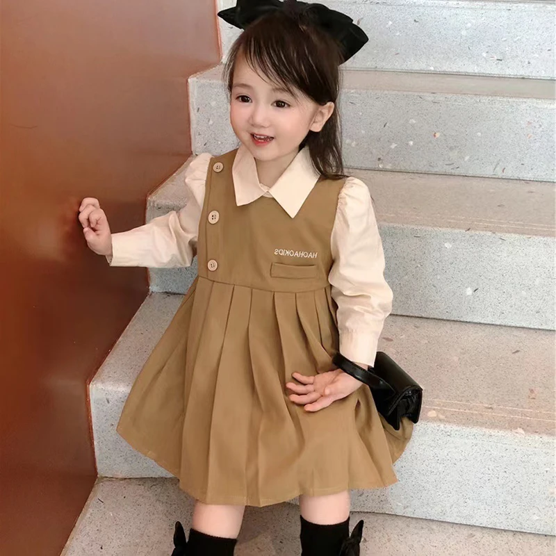 Рокля За момичета от Корейска Версия на Лятото на 2022 Ежедневните Детски Рокли, Облекло За Момичета Фалшив От Две Части Плиссированная Пола Колеж Вятър Деца
